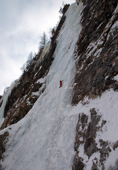 Лезем Federweissfall.