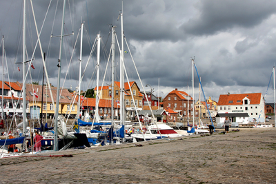 Борнхольм. В порту Алинге. Town of Allinge. Harbour, Poblacion de Allinge, el puerto