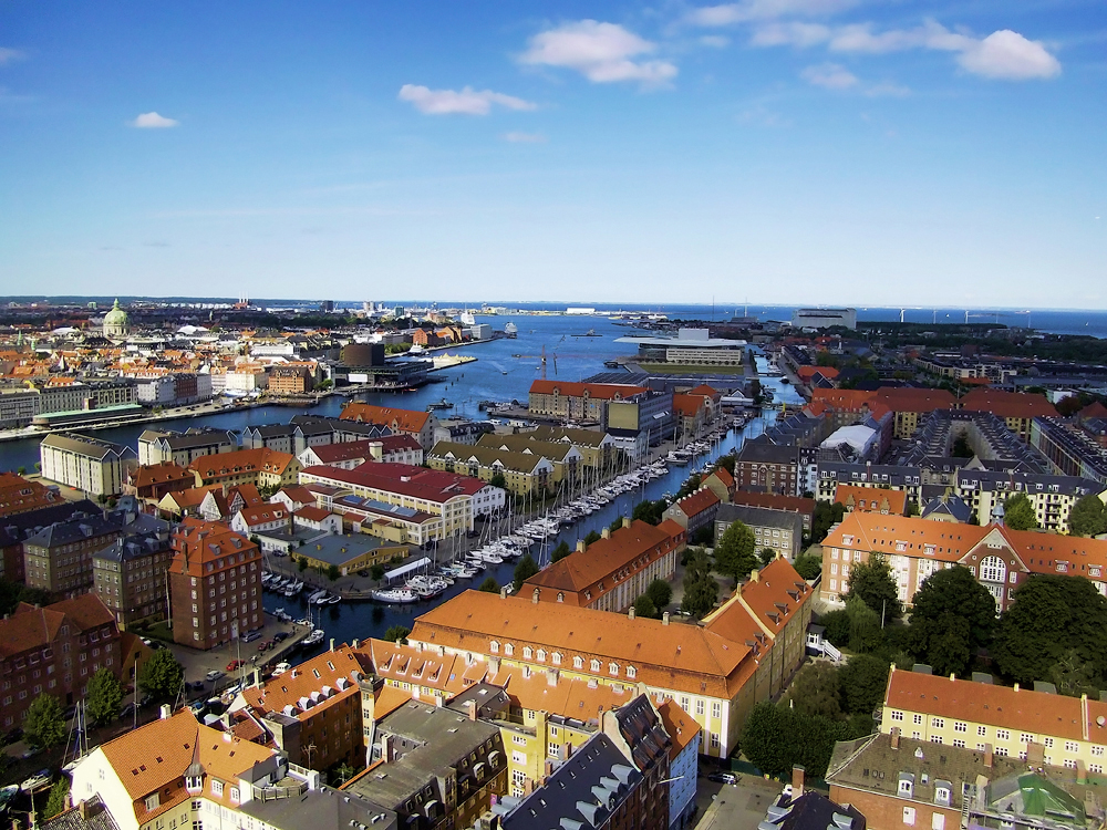  Копенгаген, вид с колокольни Vor Frelsers Kirke в Кристиансхавне Copenhagen, view from Vor Frelsers Kirke in Christianshavn.