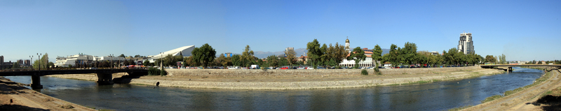Скопье, река Вардар.