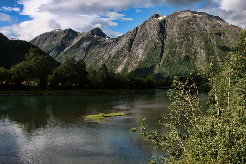 Норвегия, Мёре-о-Ромсдал, Истердален. Norway, M&#248;re-og-Romsdal, Isterdalen