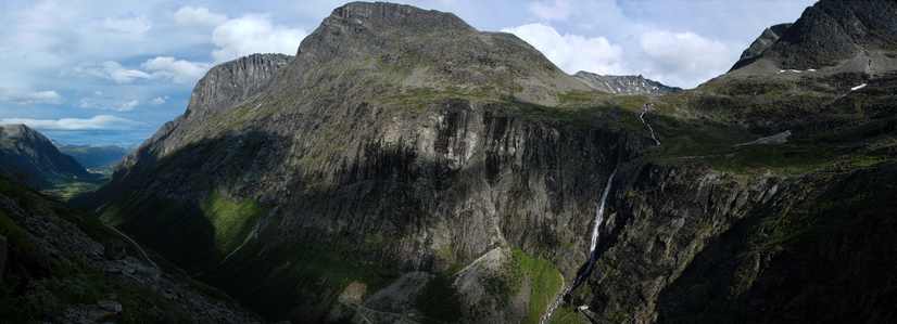 Норвегия, Мёре-о-Ромсдал, Истердален, подъем по Дороге Троллей. Norway, M&#248;re-og-Romsdal, ascending Trollstigen