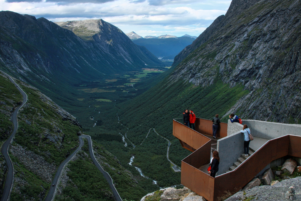 Норвегия, Мёре-о-Ромсдал, Дорога Троллей. Norway, M&#248;re-og-Romsdal, Trollstigen