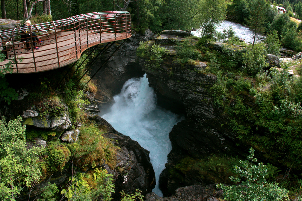 Норвегия, Мёре-о-Ромсдал, Гудбрандхюве. Norway, M&#248;re-og-Romsdal, Gudbrandsjuvet