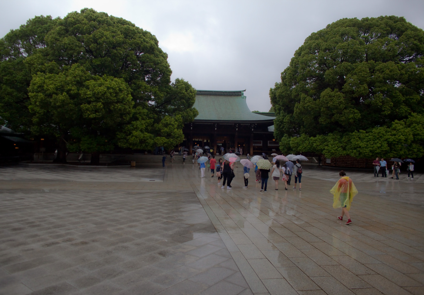 Meiji Shrine. Центральное здание всего храма.